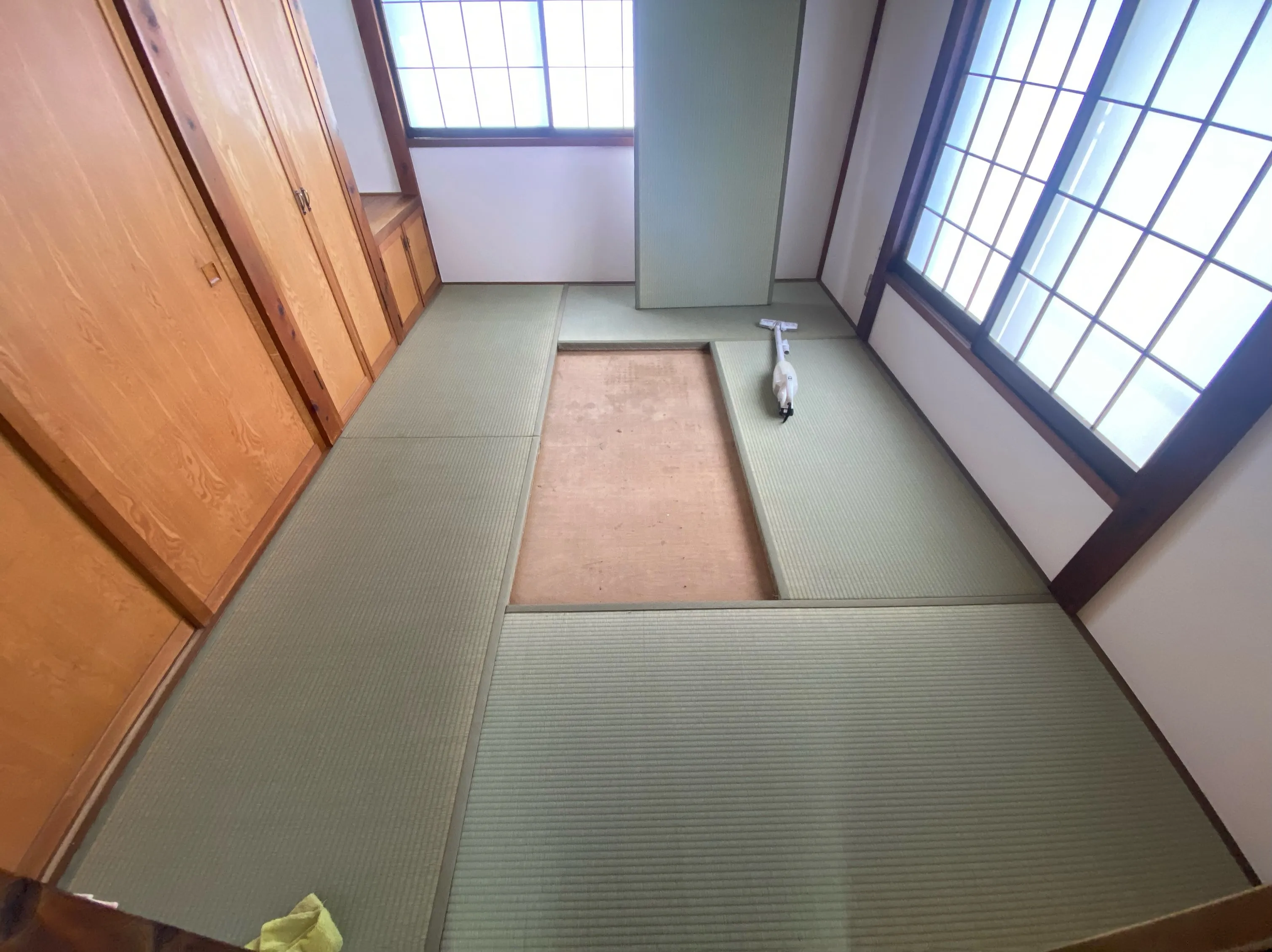 【シェアハウスの一室 畳入替え】